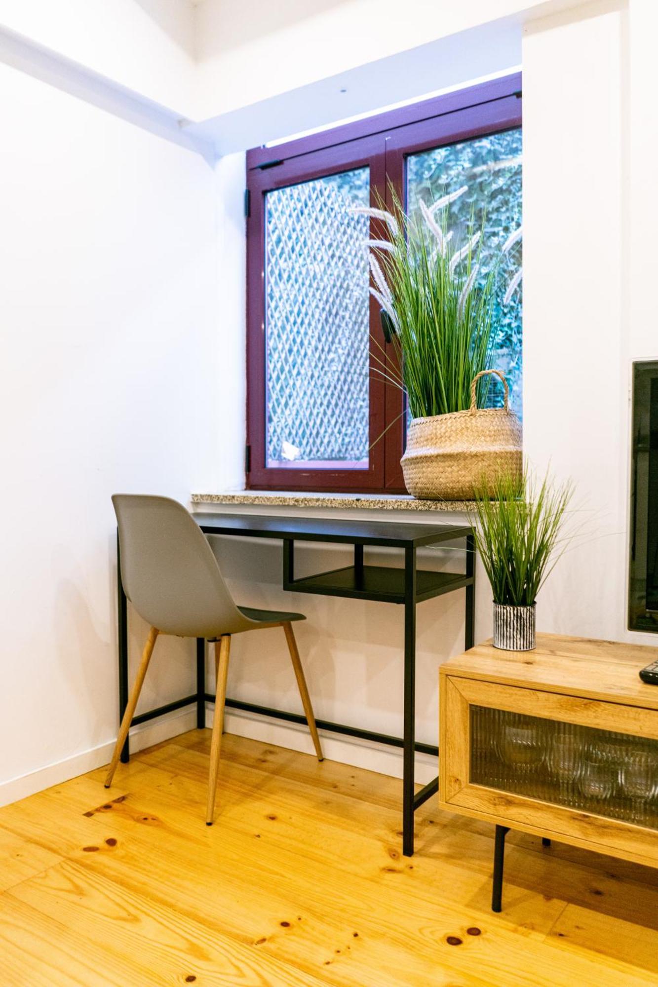 Magnificent Cais De Gaia Apartment By Unique Hosts Vila Nova de Gaia Room photo